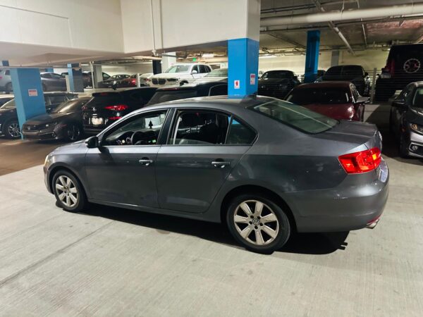 2014 Volkswagen Jetta - Image 6